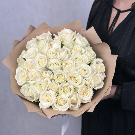 Buchete - Buchet din 35 Trandafiri Albi