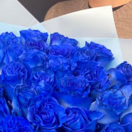 Buchet din 51 Trandafiri Albaștri [2]