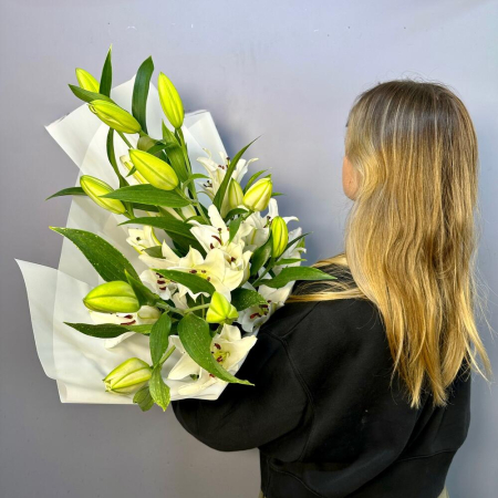 Buchet din Crini Imperiali [2]