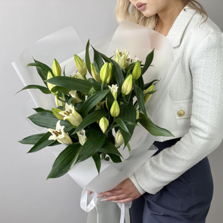 Buchet din Crini Imperiali [2]