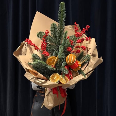 Buchete - Buchet Parfumat de Iarnă cu Nobilis, Ilex și Portocale