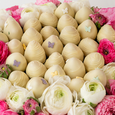 Cos cu Ranuculus si Capsuni Glazurate [2]