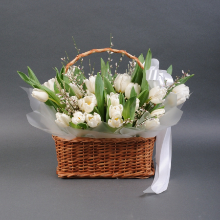 Coș de Paște cu Lalele Albe [1]