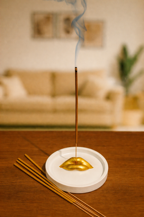 Suport bețișoare parfumate buze aurii, set aromaterapie cu bețișoare, suport tămâie handmade, cadou casă nouă, decor yoga relaxare [4]