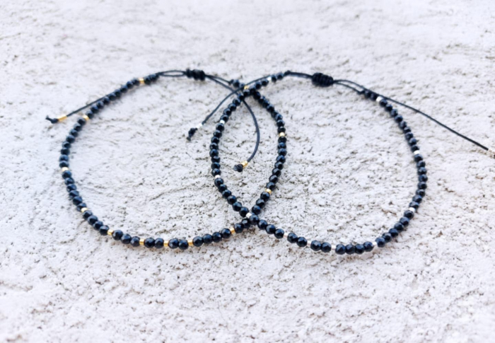 Brățară de picior cu inserții aurii/argintii [3]