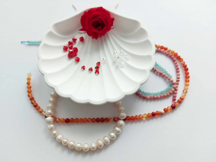 Doresc să comand un colier personalizat [1]