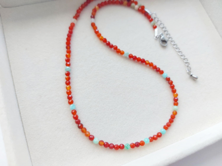 Coliere cu semnificație - Colier 'Picături de Liniște'