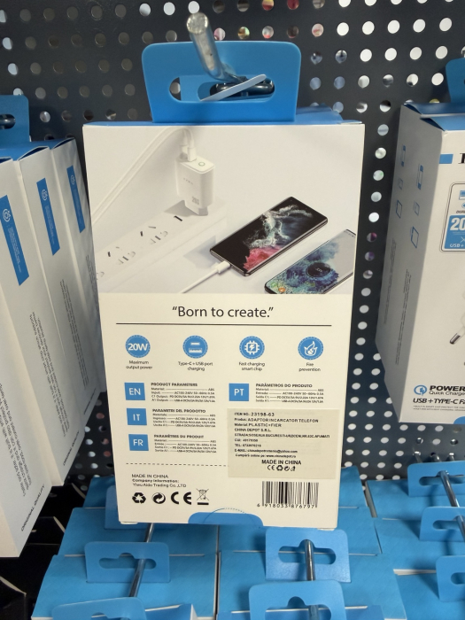 Încărcător de priză alb EZRA HC197 cu port USB-C și USB-A 20 W [2]