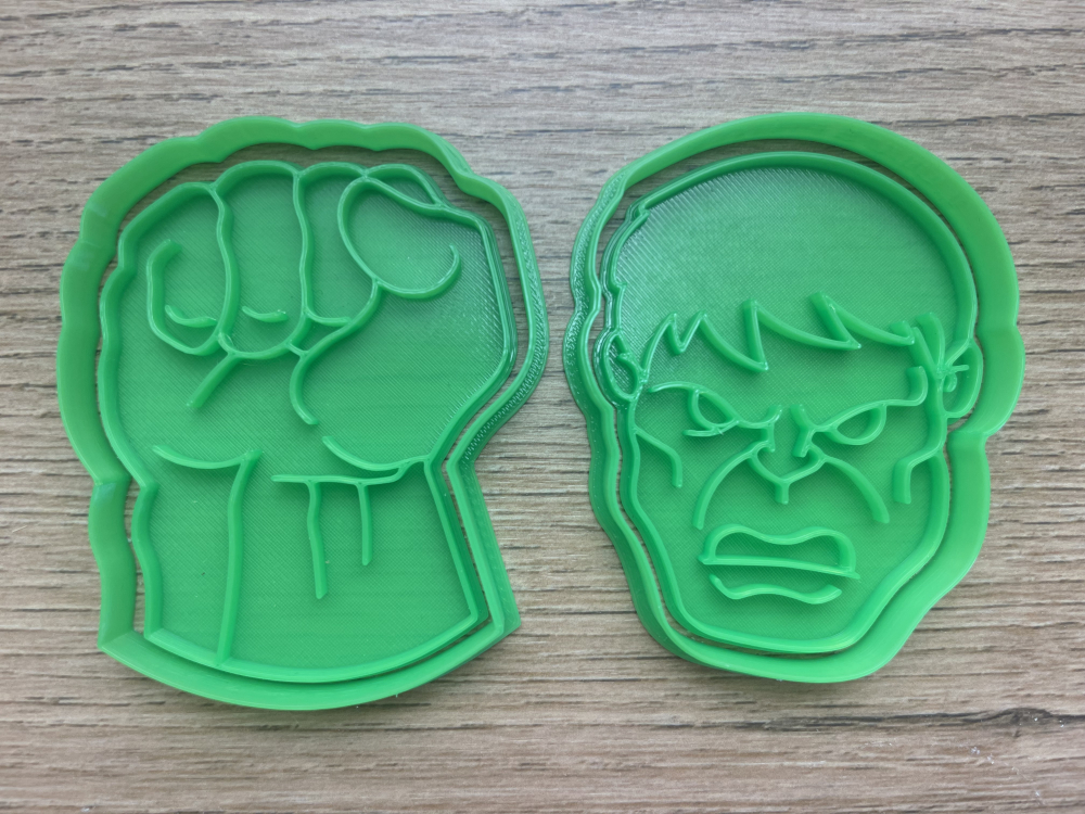 Set 2 forme de prajituri Hulk [5]