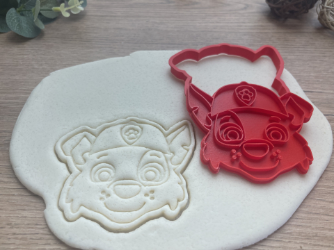 Forma de prajituri din filme - Rocky, Paw Patrol [1]
