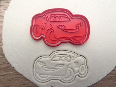 Forma de prajituri din filme - Cars, Lightning McQueen [3]