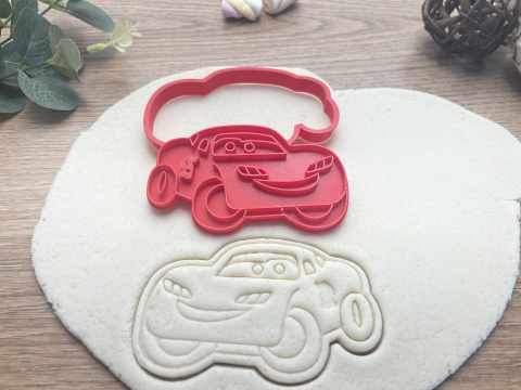 Forma de prajituri din filme - Cars, Lightning McQueen [1]