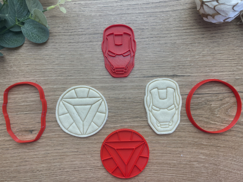 Set 2 forme de prajituri Iron Man [2]