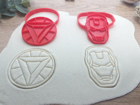 Set 2 forme de prajituri Iron Man [1]
