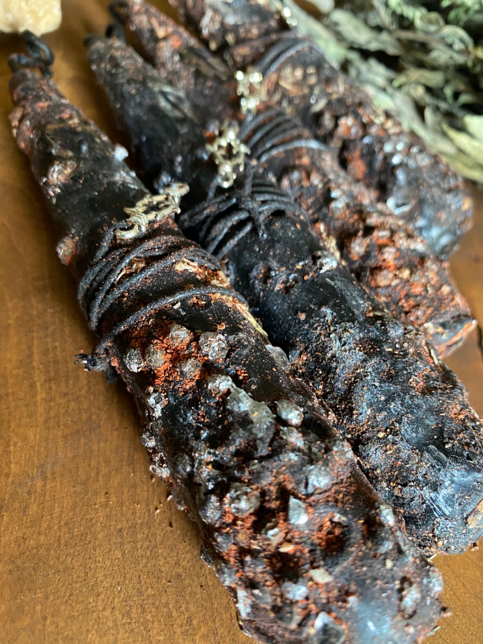 Lumanare pentru despartire,ritual de separare energetica,lumanare de dezlegare,protectie energetica,lumanari negre ritualice,flacara ezoterica cu plante sacre [3]