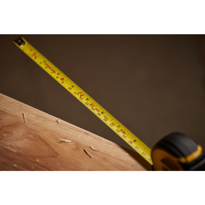 Stanley 0-30-686, ruleta Tylon 3m, 10 Ft, metric-inch, protectie din cauciuc, anti-alunecare, 3mx13mm, blister [11]