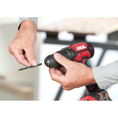 SKIL 3008 HB bormasina cu acumulator, 0-420/1450 rpm, cuplu maxim 50 Nm, 2x Accu, incarcator, geanta [2]