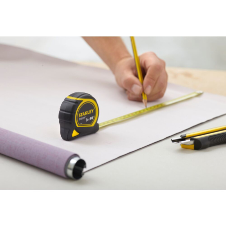 Stanley 0-30-686, ruleta Tylon 3m, 10 Ft, metric-inch, protectie din cauciuc, anti-alunecare, 3mx13mm, blister [6]