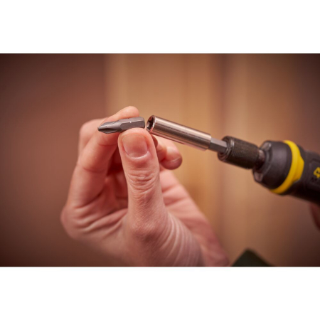 Stanley FMHT66719-0, Surubelnita electrica cu acumulator FatMax Power Assist 4V, 1.5Ah, incarcare USB + accesorii [10]
