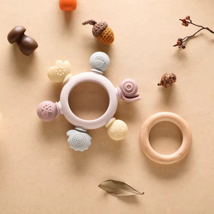 Inel de dentiție bebeluși – Lemn natural & Silicon alimentar | Roz prăfuit [3]