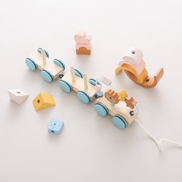 Trenuleț Educativ din Lemn cu Animale și Curcubeu Pastel – Jucărie de Tras, Stivuire și Motricitate [3]