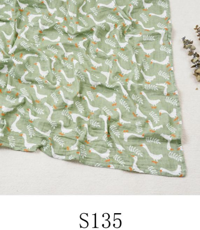 Cadouri - Păturică muselină din bambus organic -M11