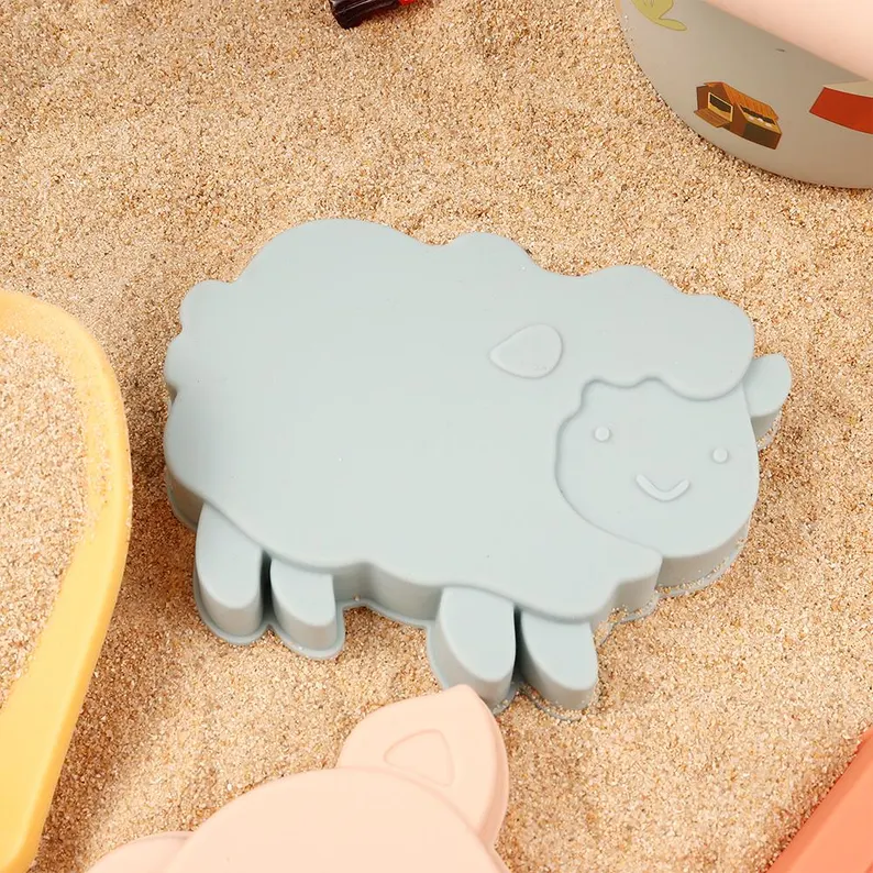 Set Găletușă din Silicon Fermă + Forme & Lopățică – Joacă Creativă la Plajă și în Nisip [3]