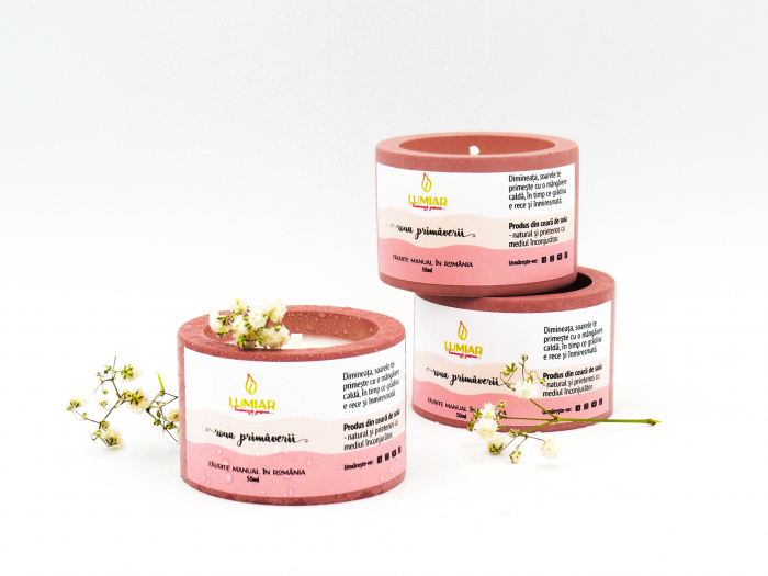 Lumânare parfumată "Roua primăverii" [2]