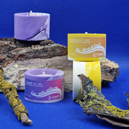 Lumânare parfumată cu intenții "Mă eliberez de trecut" [1]