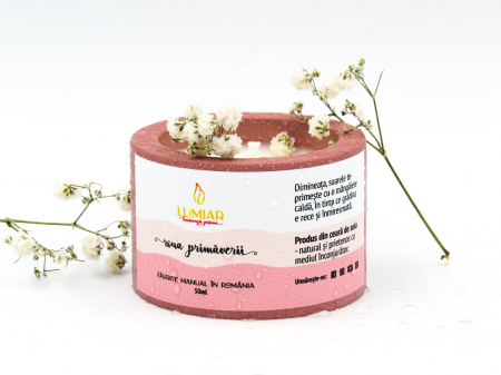 Lumânări parfumate - Lumânare parfumată "Roua primăverii"
