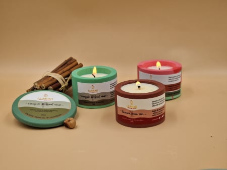Lumânări parfumate - Set 3 lumânări parfumate festive – mini