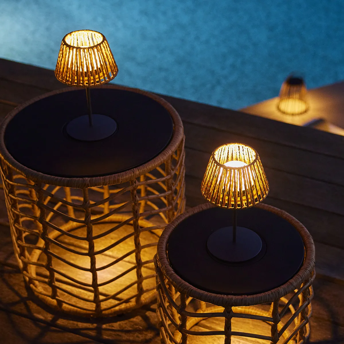 lampa de masa maro grey fara fir wireless cu baterie reincarcabila de exterior ip65 LED restaurant hotel terasa [7]