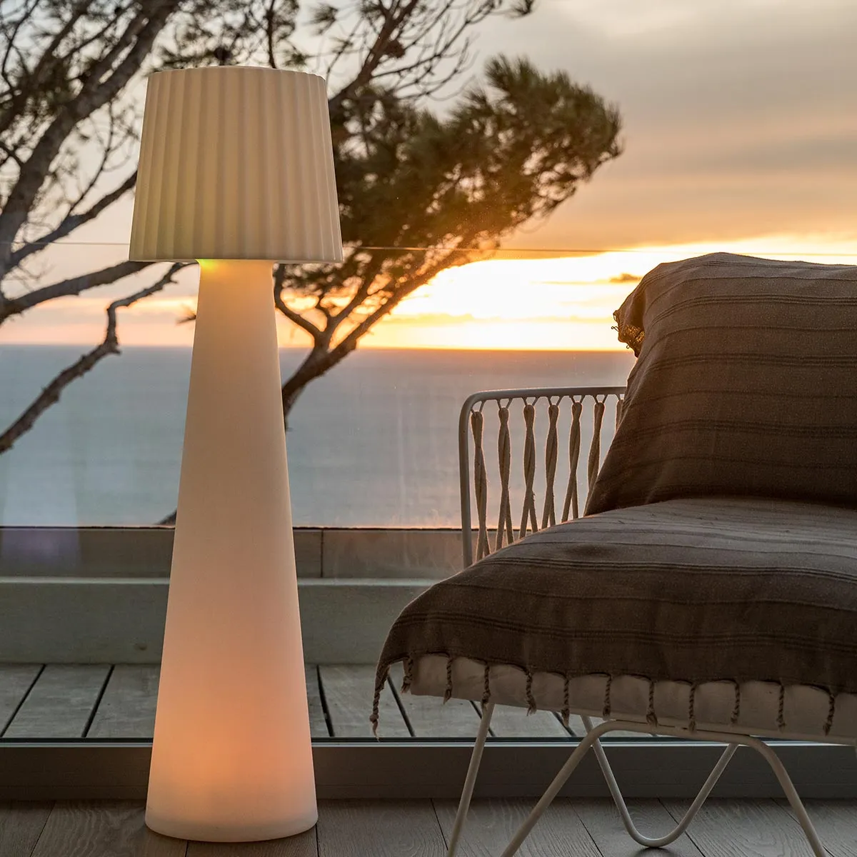 Lampi fara fir - Lampadar LADY C110