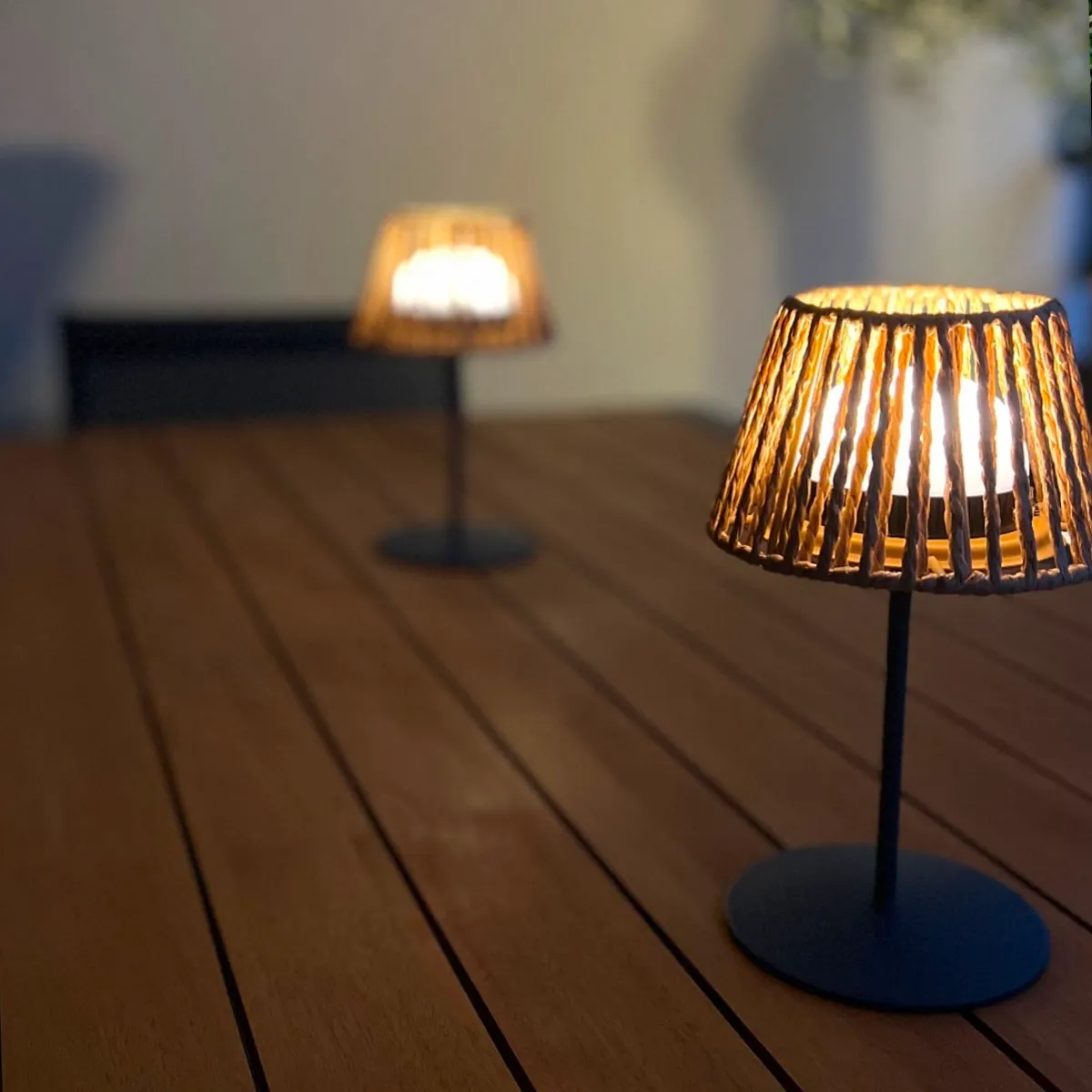 lampa de masa maro grey fara fir wireless cu baterie reincarcabila de exterior ip65 LED restaurant hotel terasa [3]