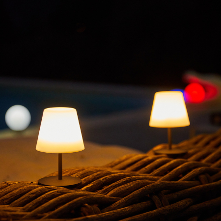 lampa de masa gri grey fara fir wireless cu baterie reincarcabila de exterior ip65 LED restaurant hotel terasa [1]