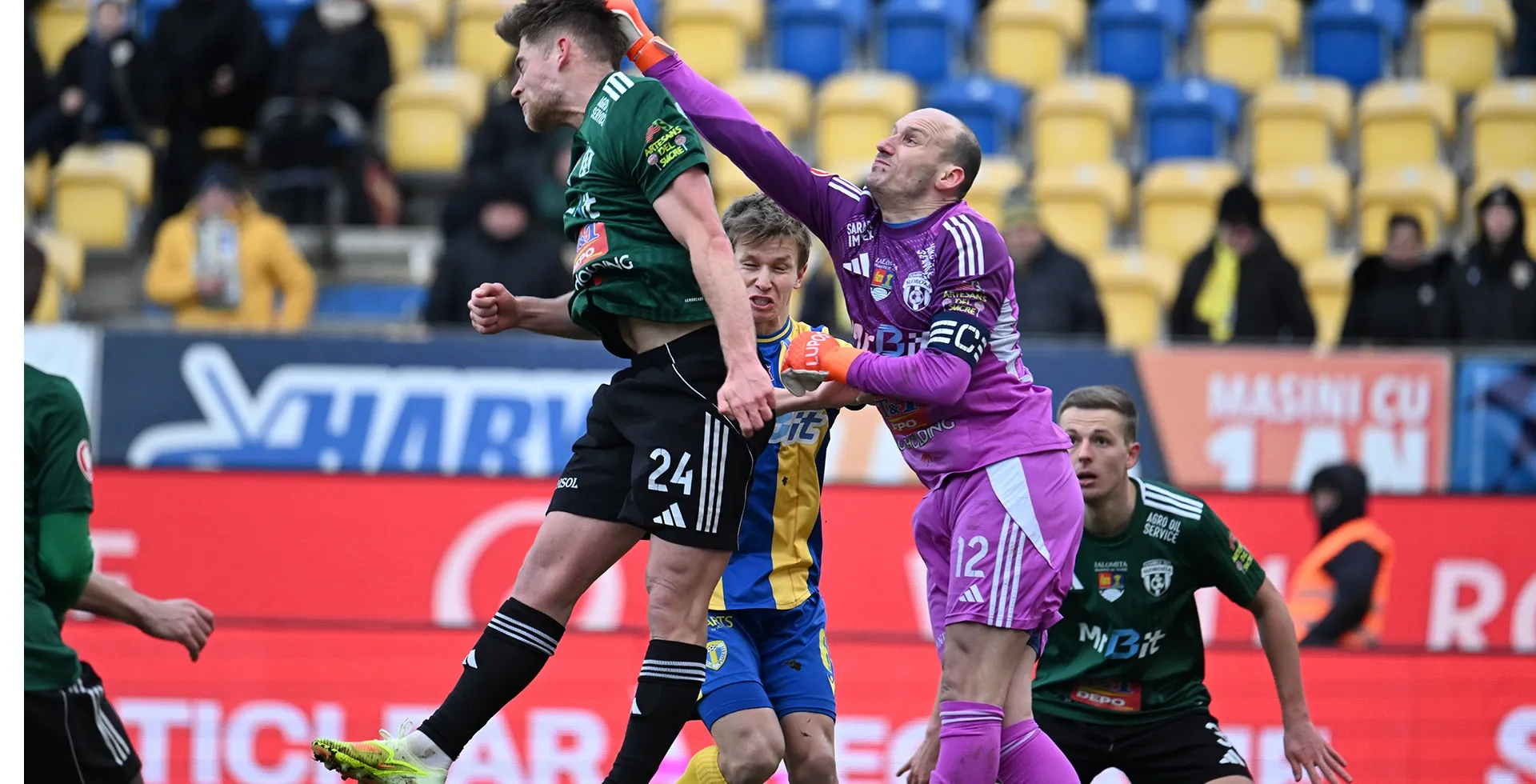 portar din superliga cu lupos