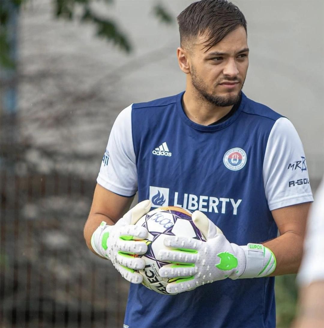 Why You Should Choose to Be a Goalkeeper in Football