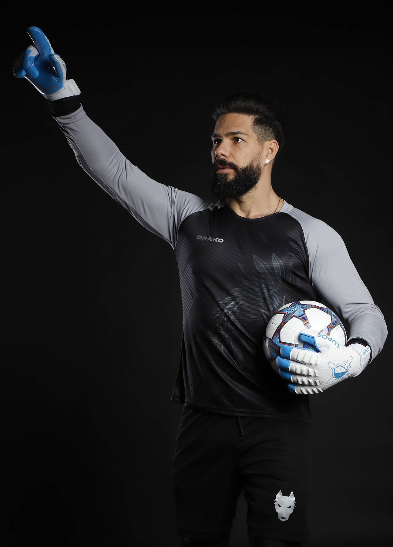 FORTA IN JOC, DESIGN IN MISCARE– WE ARE DRAKO