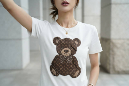 TRICOURI - Tricou Premium Alb Unisex Bear Luxury Star cu Imprimeu Urs Elegant
