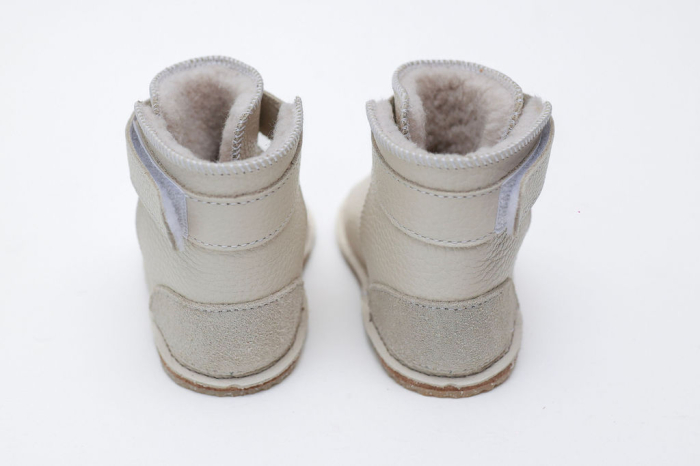 Cizme Bebelusi Piele Naturala Ivory cu Fluturaș [4]