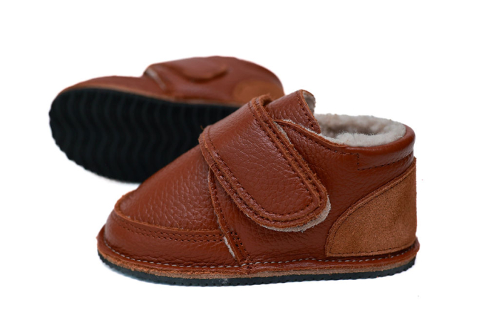 Ghete iarna pentru bebeluși din Piele Naturala Maro [5]