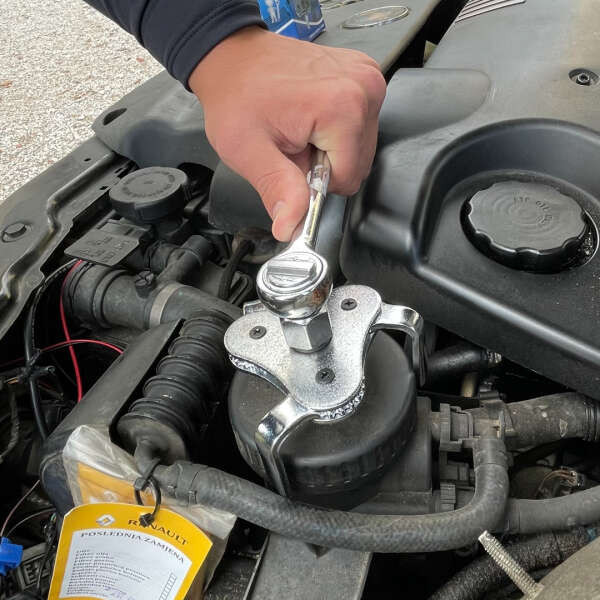 Bricolaj - Leziter Spryir - Instrument de înlocuire a filtrului de ulei