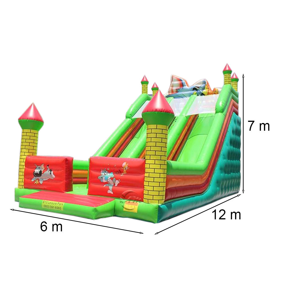 Leziter Castel gonflabil 12x6x7m [1]