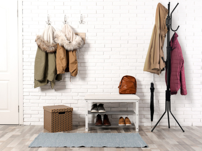 Homelux Umeraș în picioare cu 11 umerașe negre [6]