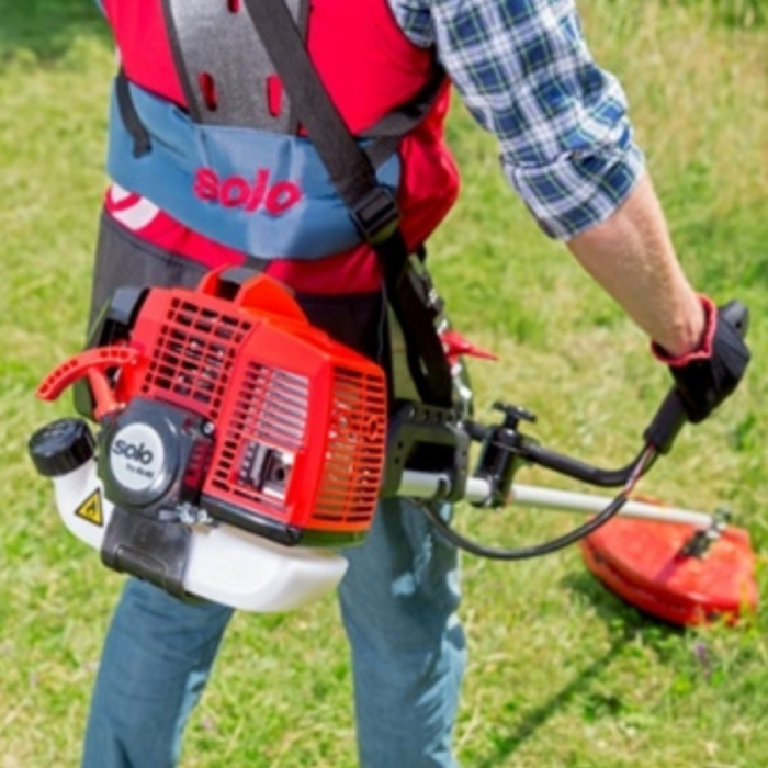 Solo Mașină de tuns iarba pe benzină 141 B [4]