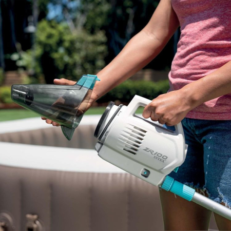 Homelux INTEX 28626 aspirator electric portabil pentru piscine, alimentat cu baterii [7]