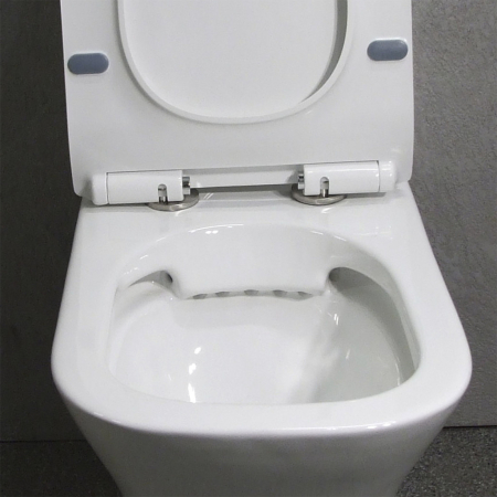 Kerra Toaletă compactă monobloc Kamet cu scaun cu spălare din spate [1]