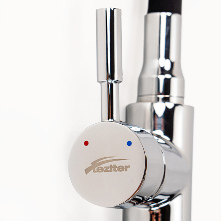 Leziter Robinet mixer pentru chiuvetă cu piedestal Corin cu gura de scurgere flexibilă negru [7]