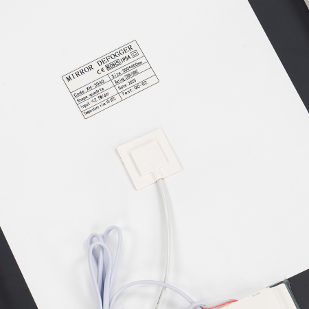 Leziter Liv 100 oglindă cu iluminare led 100x60 cm [4]