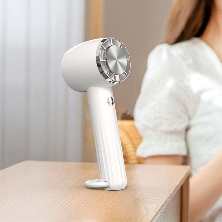 Leziter Rico ventilator portabil usb 2000 mAh [3]